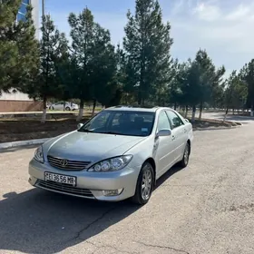 Toyota Camry 2005