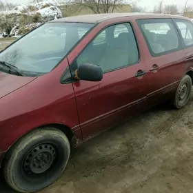 Toyota Sienna 2000