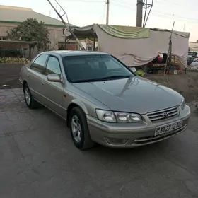 Toyota Camry 1998