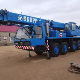 Liebherr A-series 1990