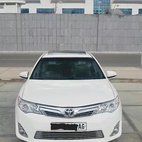 Toyota Camry 2013