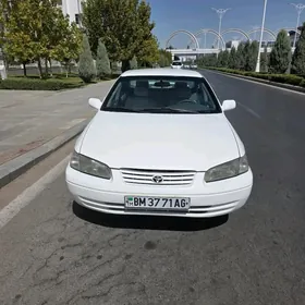 Toyota Camry 1998