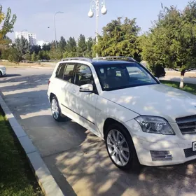 Mercedes-Benz GLK 350 2011