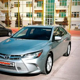 Toyota Camry 2017