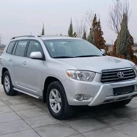 Toyota Highlander 2010
