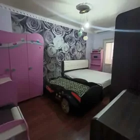 мир 7/1 2 ком 9 этаж