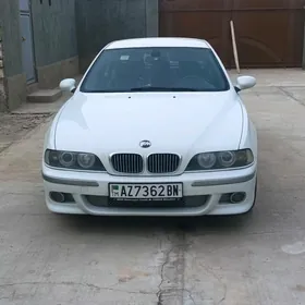BMW E39 2002