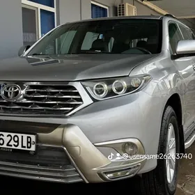 Toyota Highlander 2011