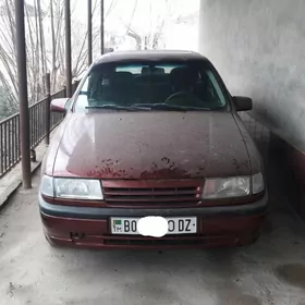 Opel Vectra 1992