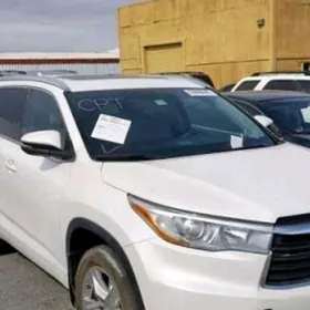 Toyota Highlander 2015