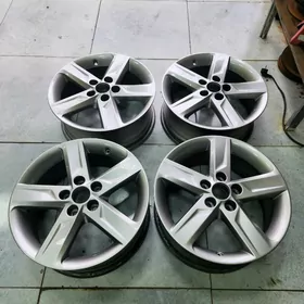 Camry diska arginal R17.