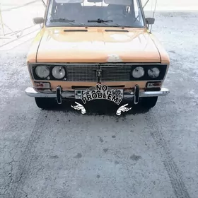 Lada 2103 1982