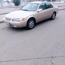 Toyota Camry 1998