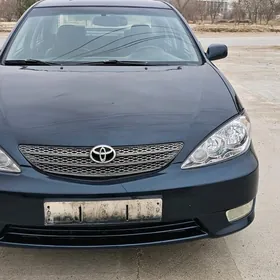 Toyota Camry 2003