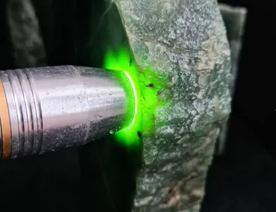 Gyrgyzystanda agramy 180 tonnadan geçýän täsin ägirt uly daş tapyldy