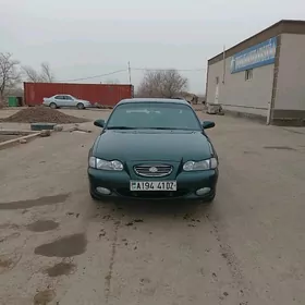 Hyundai Sonata 1997