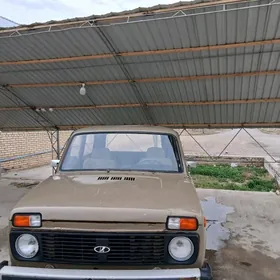 Lada Niva 1989