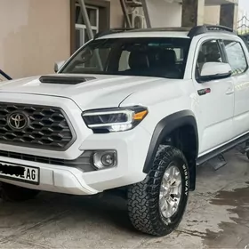 Toyota Tacoma 2021