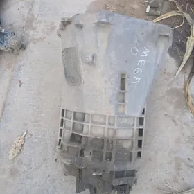 Opel Omega karopkA 25