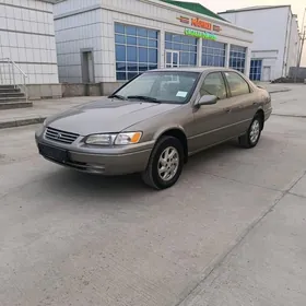 Toyota Camry 1998