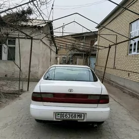 Toyota Corona 1993
