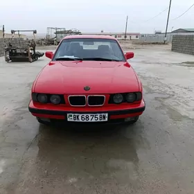 BMW 525 1990