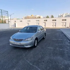 Toyota Camry 2005