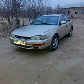 Toyota Camry 1993