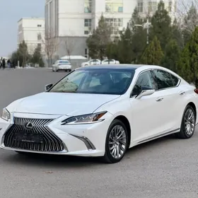 Lexus ES 350 2019