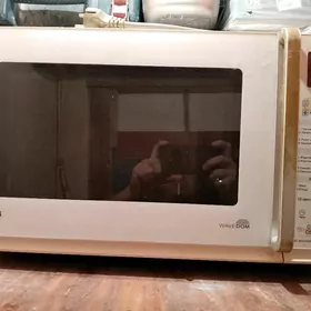 микроволновка  на запчасти LG