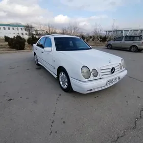 Mercedes-Benz E320 1999