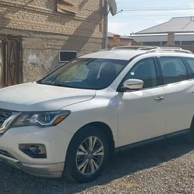 Nissan Pathfinder 2019