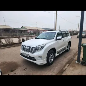 Toyota Land Cruiser Prado 2015