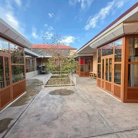 Arenda Coganly Kates 6 komnat