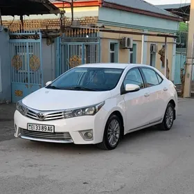 Toyota Corolla 2015