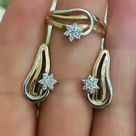 gyzyl komplekt Ýerewan