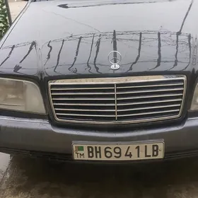 Mercedes-Benz 500-Class 1992