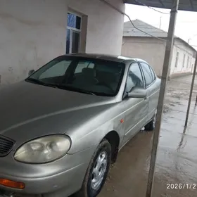 Daewoo Leganza 1998