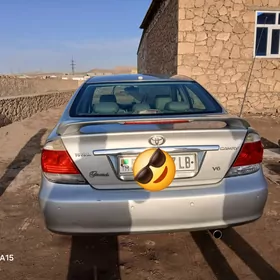 Toyota Camry 2004