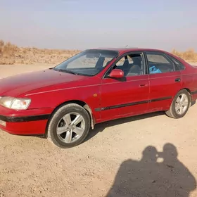 Toyota Carina 1995