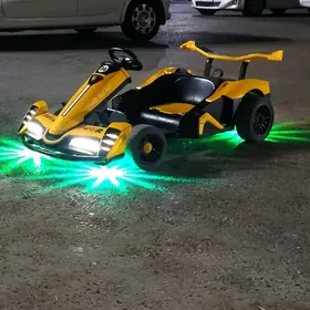 maşyn ussa машина