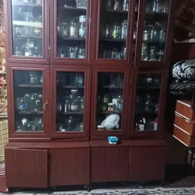 банка салынян шкаф