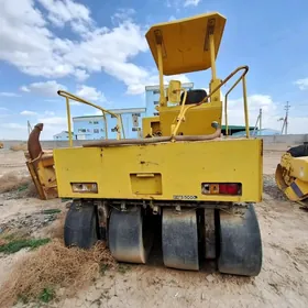 Komatsu WA420-3 2006