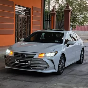 Toyota Avalon 2019