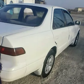 Toyota Camry 1997