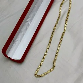 Ýerewan bolt gyzyl 30lykl 585