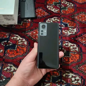 Xiaomi 12