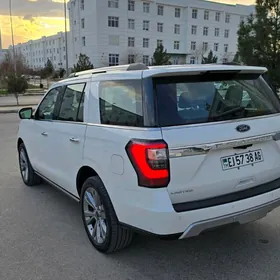 Ford Expedition 2021