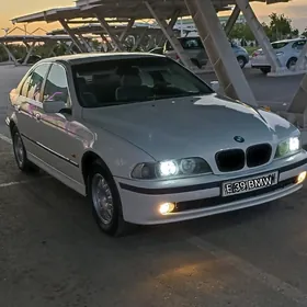 BMW E39 1998