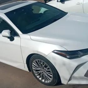 Toyota Avalon 2020